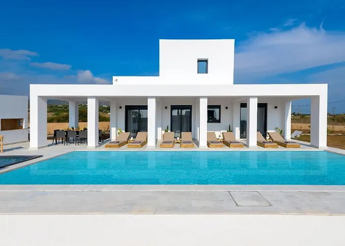 Seawater - Luxury Pool Retreat - 150m * Lachania