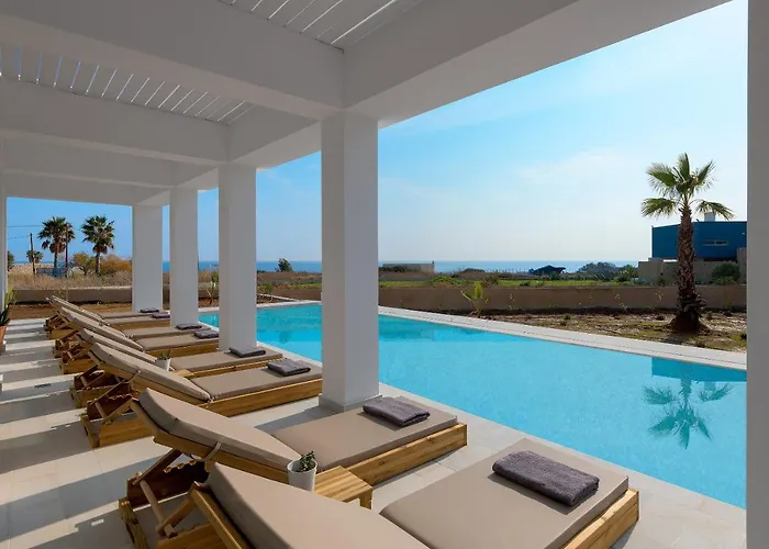 别墅 Seawater - Luxury Pool Retreat - 150m 拉卡尼亚
